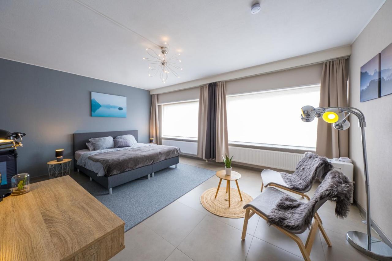 Family Appartement 'Marieo' With Game Room And Outdoor Facilities Gistel Luaran gambar