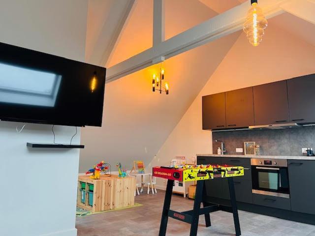 Family Appartement 'Marieo' With Game Room And Outdoor Facilities Gistel Luaran gambar