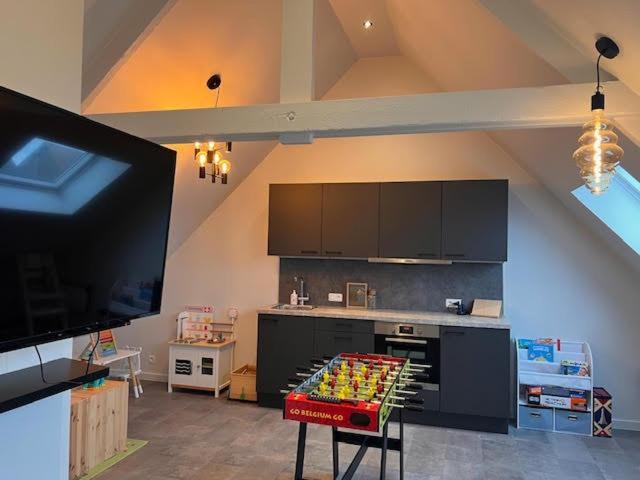 Family Appartement 'Marieo' With Game Room And Outdoor Facilities Gistel Luaran gambar